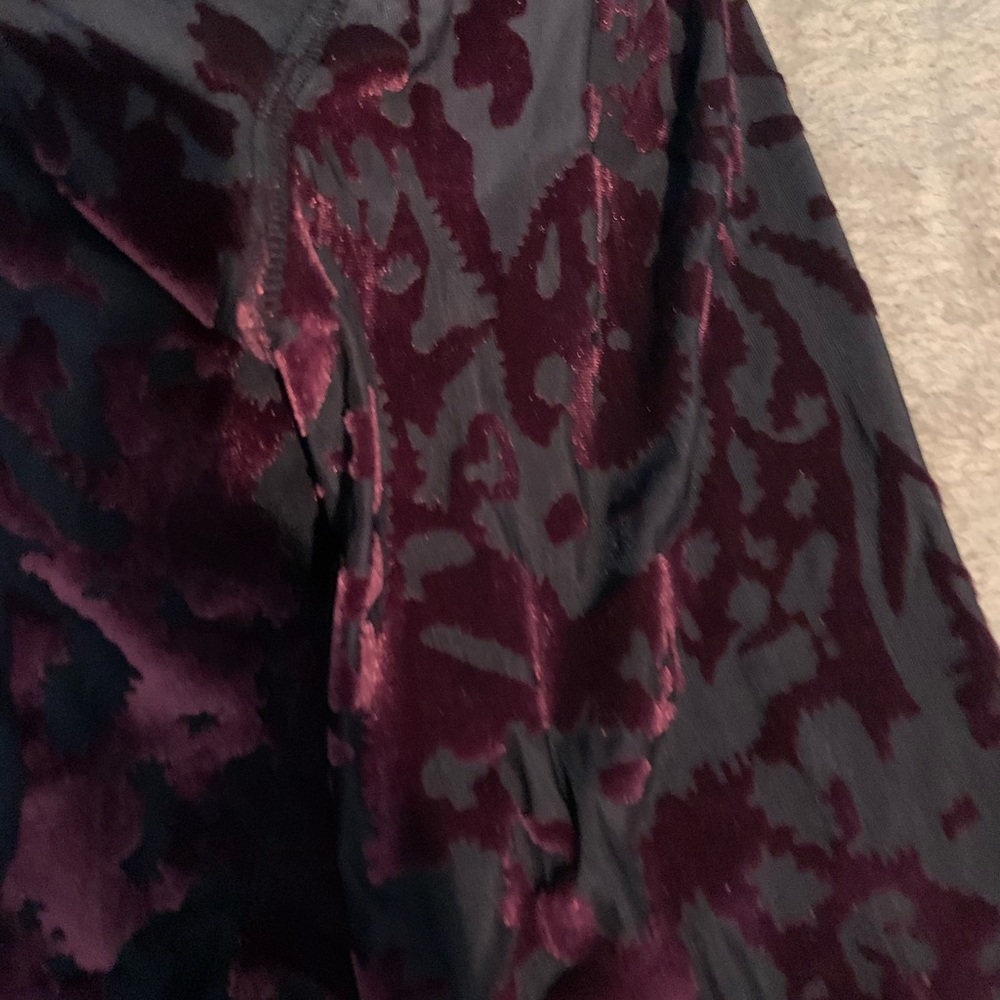 Velvet sheer shirt - Picture 3 of 3